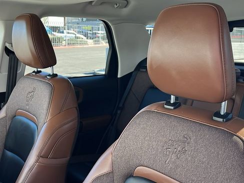 Certified 2025 Ford Bronco Sport Outer Banks w/ Outer Banks Tech Package+ image 17