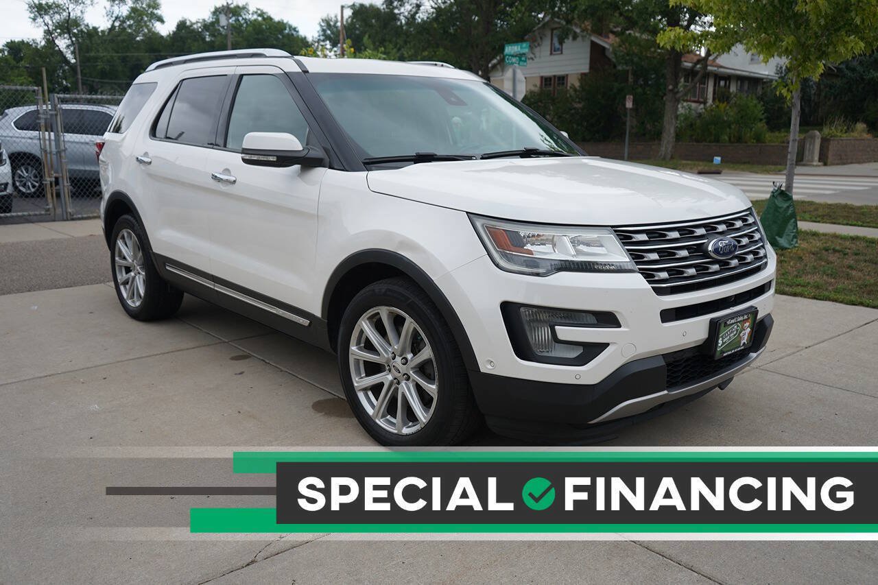 Used 2016 Ford Explorer Limited w/ Equipment Group 301A AWD/4WD image 2