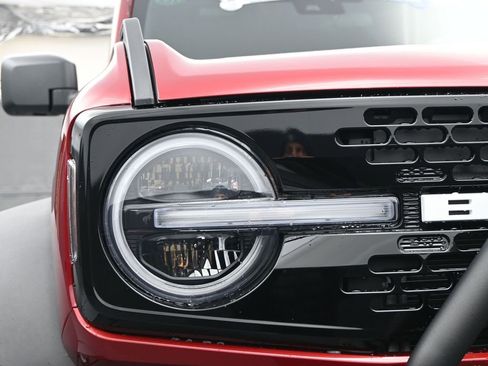 New 2026 Ford Bronco Badlands image 11