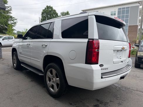 Used 2018 Chevrolet Tahoe Premier RWD image 5