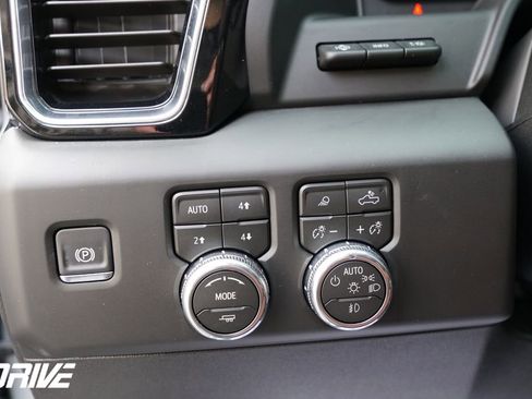 Used 2026 GMC Sierra 3500 Denali Ultimate w/ LPO, GMC Protection Package image 26