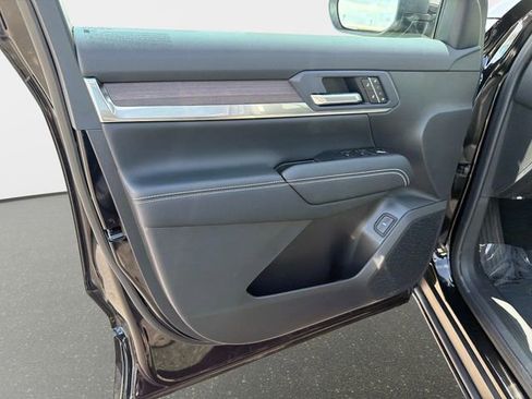 New 2026 GMC Terrain Denali AWD/4WD image 17