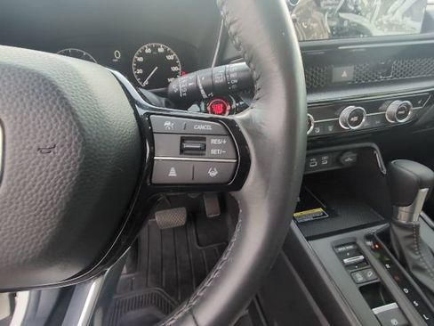 Used 2023 Honda CR-V EX-L image 18