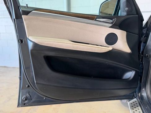 Used 2012 BMW X5 xDrive35i image 18