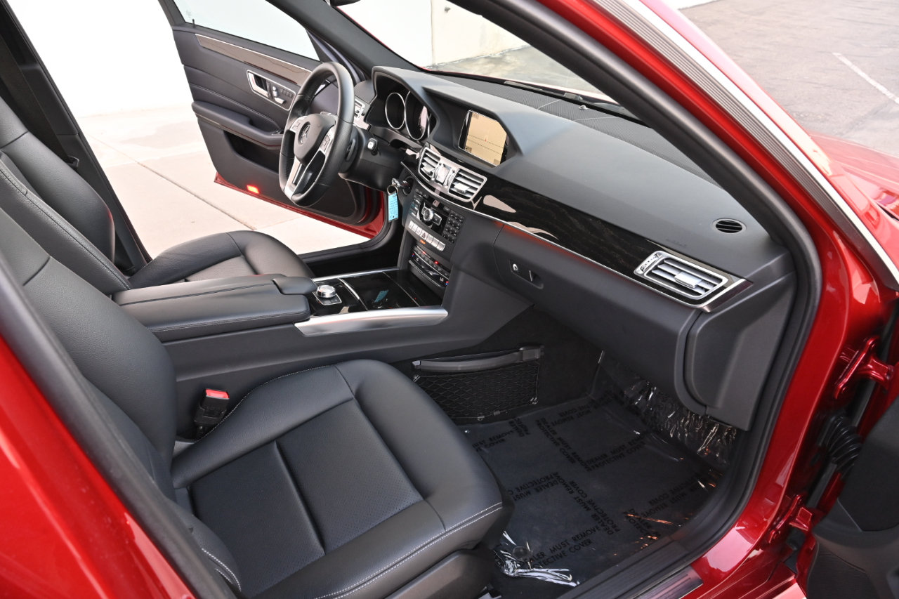 Used 2014 Mercedes-Benz E 350 4MATIC Wagon image 17