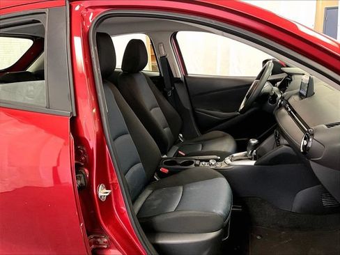 Used 2020 Toyota Yaris LE FWD image 7