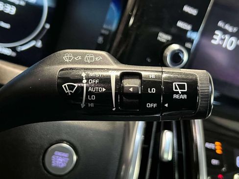 Used 2023 Kia Sorento SX Prestige AWD/4WD image 26