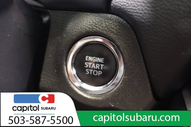 Used 2025 Toyota RAV4 XLE AWD/4WD image 19