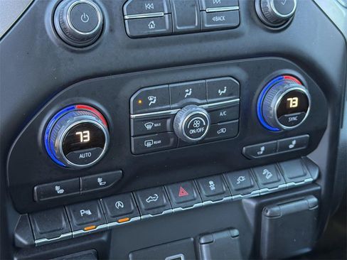 Used 2021 Chevrolet Silverado 1500 LT Trail Boss w/ Convenience Package II image 11