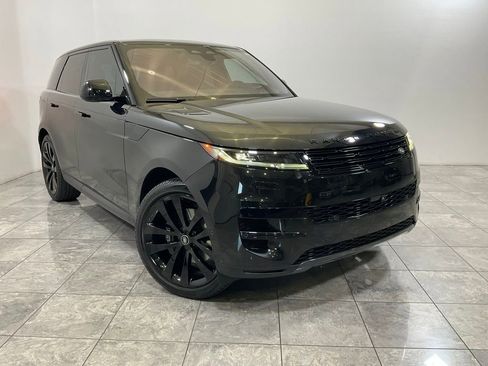 Used 2023 Land Rover Range Rover Sport SE image 8