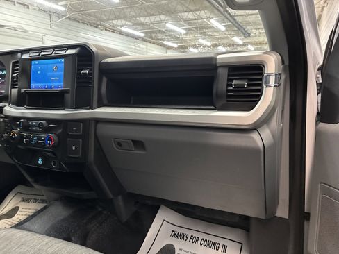 Used 2023 Ford F250 XL image 28