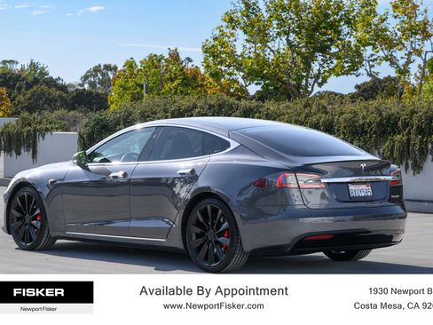 Used 2019 Tesla Model S Performance AWD/4WD image 6