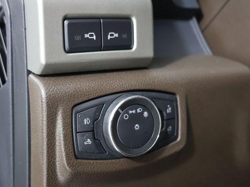 Used 2022 Ford F250 King Ranch w/ King Ranch Ultimate Package AWD/4WD image 26