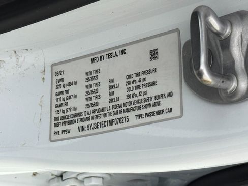 Used 2021 Tesla Model 3 Performance image 46