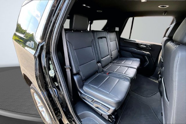Used 2025 Chevrolet Tahoe LT AWD/4WD image 25