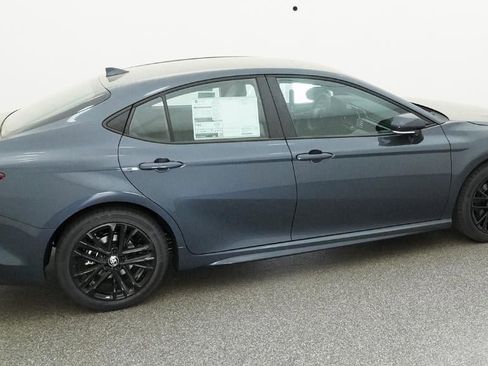 New 2026 Toyota Camry SE image 43