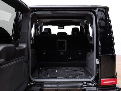 Used 2022 Mercedes-Benz G 550 w/ Exclusive Interior Package image 30