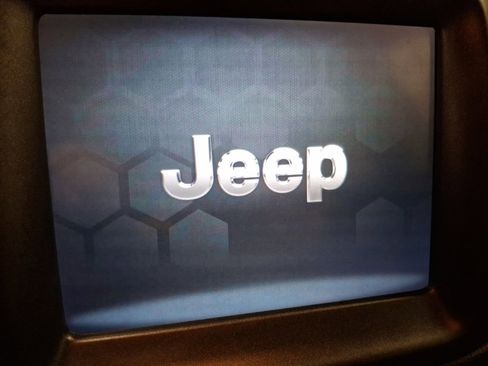 Used 2019 Jeep Compass Trailhawk image 21