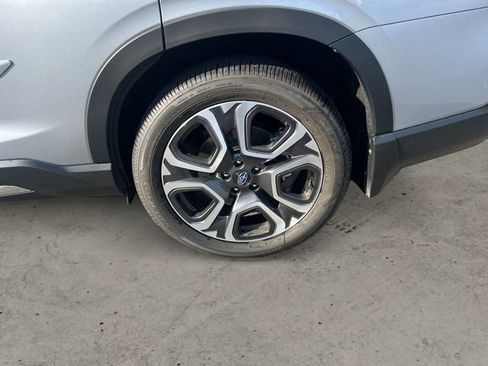 Used 2025 Subaru Ascent Touring image 14