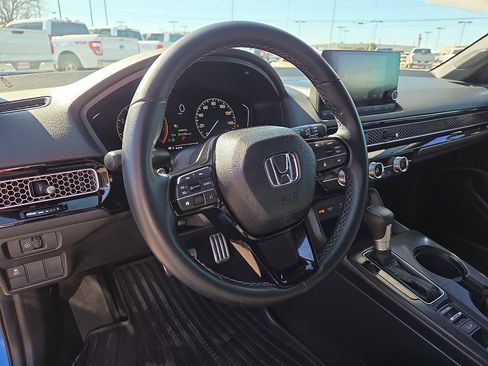 Used 2025 Honda Civic Sport image 9