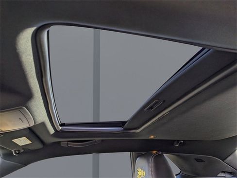 Used 2012 Dodge Challenger SRT8 Yellow Jacket w/ Premium Sound Group image 23