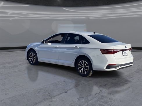 New 2026 Volkswagen Jetta S image 4