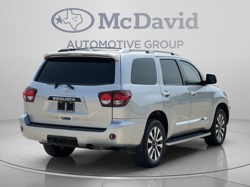 Used 2020 Toyota Sequoia Limited w/ Safety & Convenience Package AWD/4WD image 7