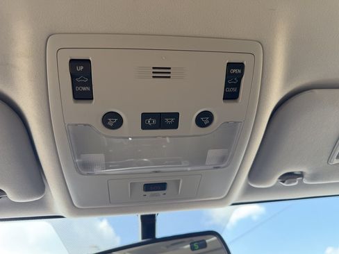 Used 2016 Lexus IS 200t RWD image 30