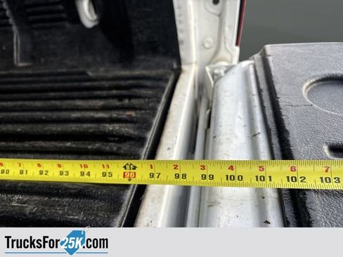 Used 2013 RAM 1500 Classic SLT image 13