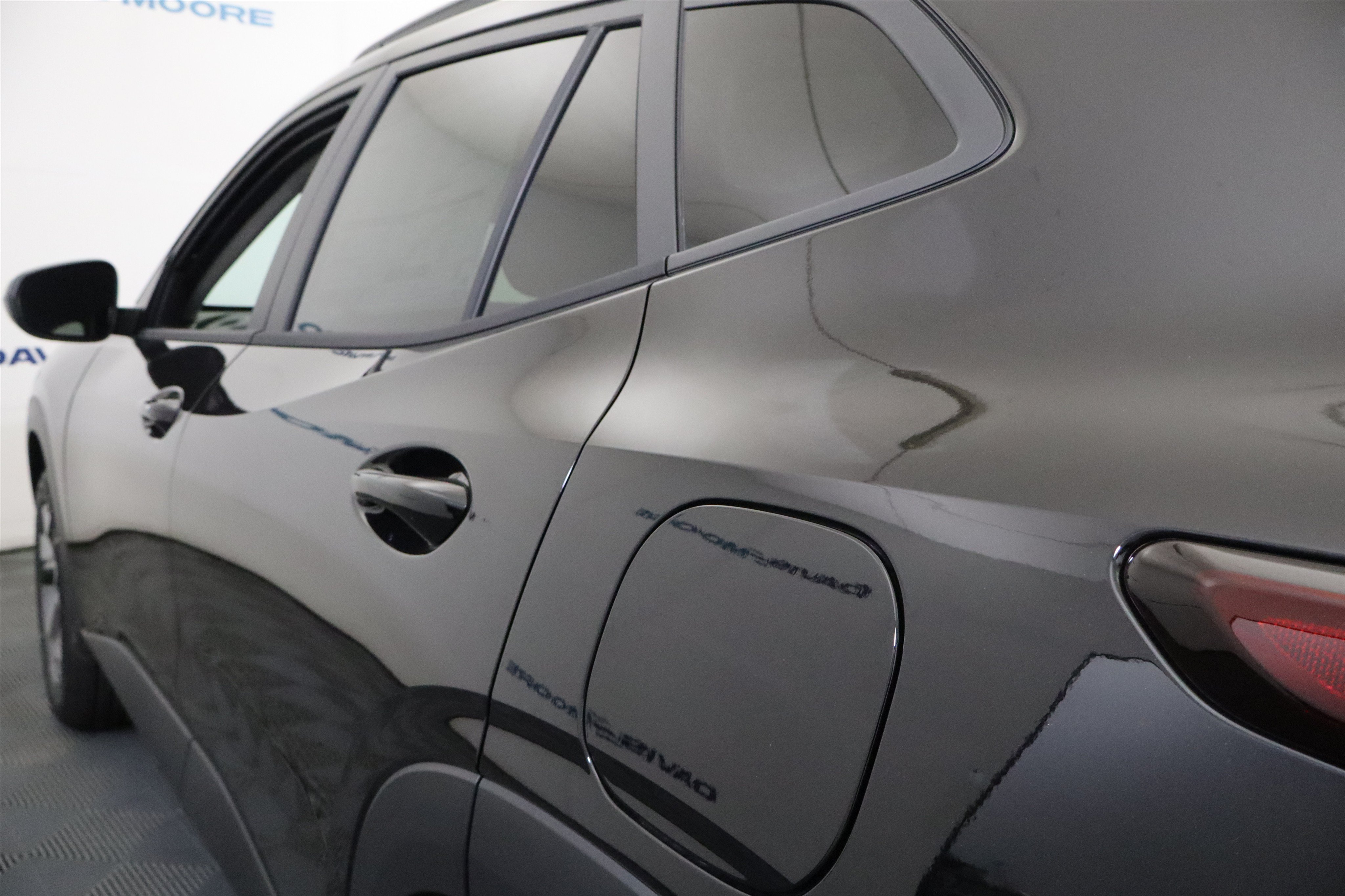 New 2026 Chevrolet Trax LT w/ LT Convenience Package FWD image 11