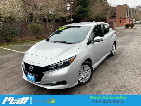 Used 2024 Nissan Leaf S image 2