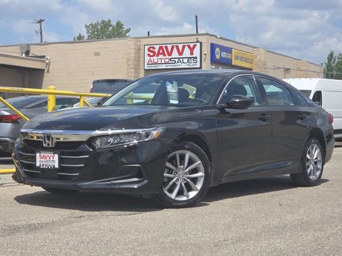 Used 2022 Honda Accord LX image 2