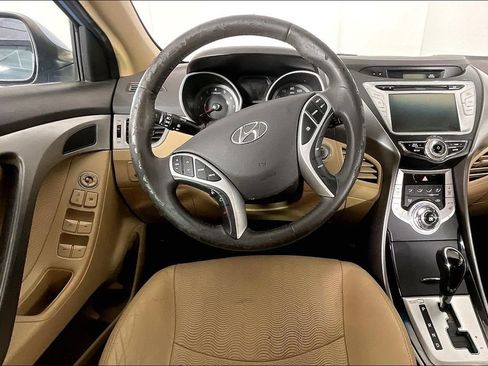 Used 2011 Hyundai Elantra Limited w/ Premium Pkg 5 FWD image 8