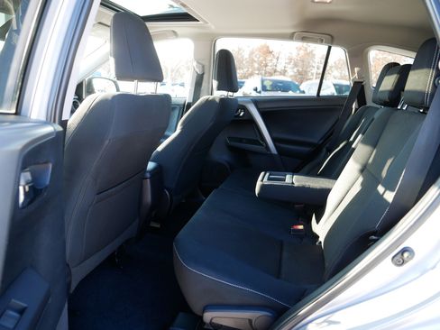 Used 2016 Toyota RAV4 XLE image 34