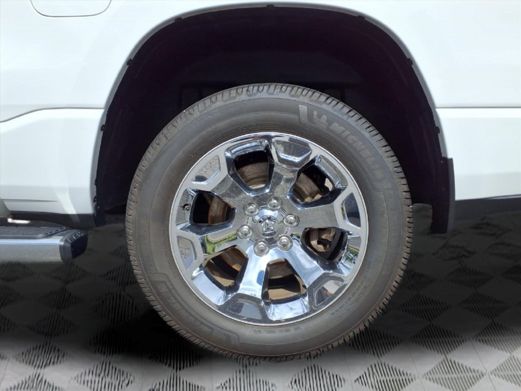 Used 2020 RAM 1500 Big Horn AWD/4WD image 9