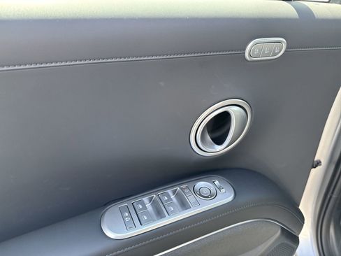 Used 2026 Hyundai Palisade Calligraphy image 16