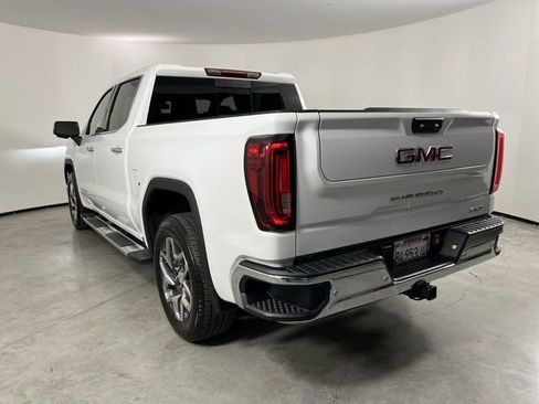 Used 2026 GMC Sierra 1500 SLT w/ SLT Premium Plus Package image 32