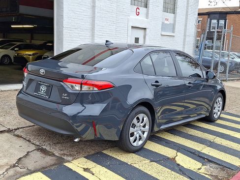 Used 2026 Toyota Corolla LE image 6