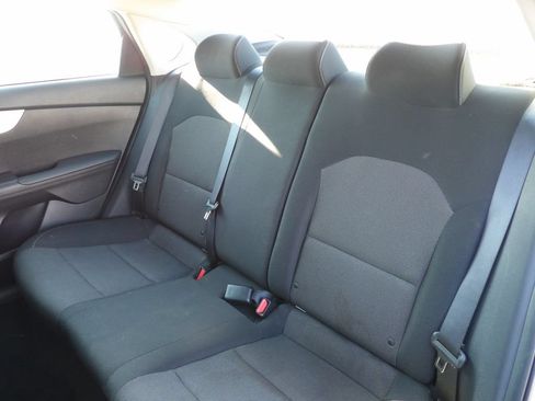 Used 2024 Kia Forte LXS FWD image 21