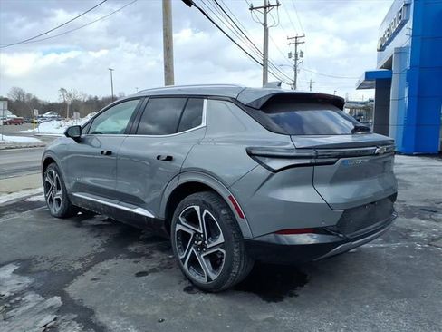 New 2026 Chevrolet Equinox EV LT image 5