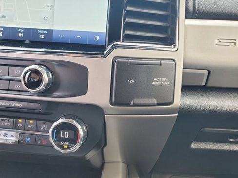 Certified 2022 Ford F250 Lariat w/ Lariat Ultimate Package image 26