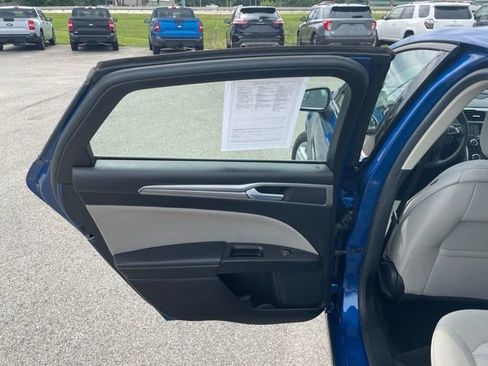Used 2018 Ford Fusion S FWD image 53