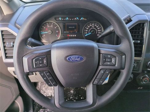 Certified 2019 Ford F150 XLT w/ Trailer Tow Package image 9