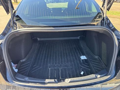 Used 2018 Tesla Model 3 Long Range image 21