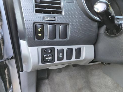 Used 2011 Toyota Tacoma 2WD Access Cab w/ SR5 Pkg #2 image 16