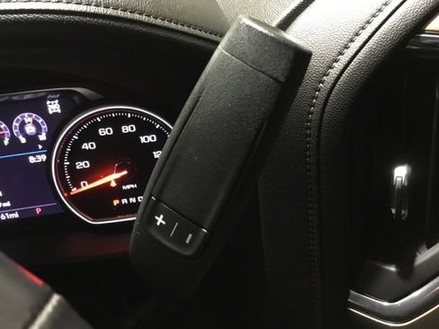 Used 2022 Chevrolet Silverado 2500 High Country w/ Technology Package image 42