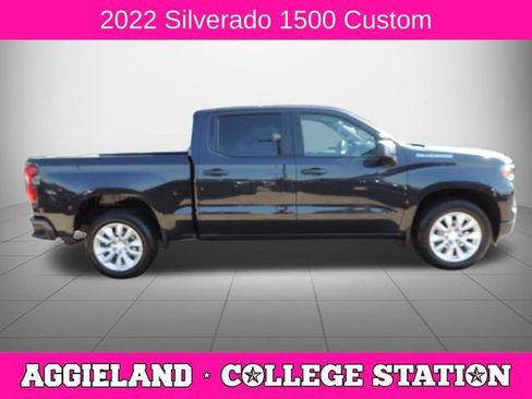 Certified 2022 Chevrolet Silverado 1500 Custom RWD image 2