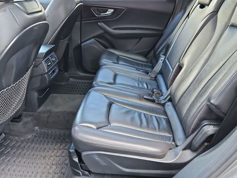 Used 2017 Audi Q7 3.0T Premium Plus w/ Premium Plus Package AWD/4WD image 20