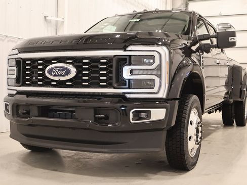 New 2026 Ford F450 4x4 Crew Cab Super Duty image 5