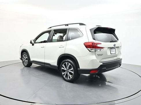 Used 2020 Subaru Forester Limited AWD/4WD image 6